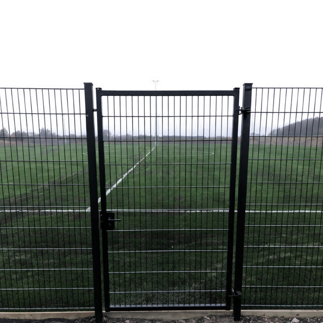 DSM passage gate single w/strong closing B1.25 x H1.40 m, galvanized + powder coated black RAL 9005
